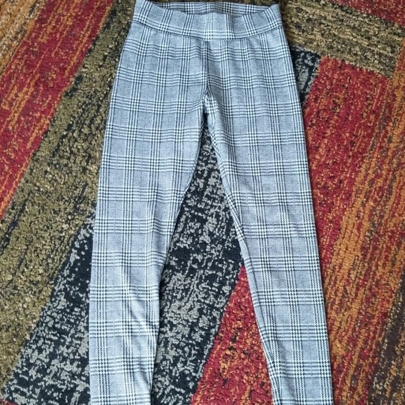 Leggings - Picture 2 of 3